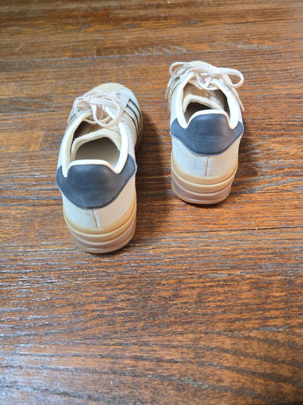 Adidas Originals Gazelle Bold (Cream White/Black/Sand Strata) Women Shoes JS3892 - Picture 3 of 7
